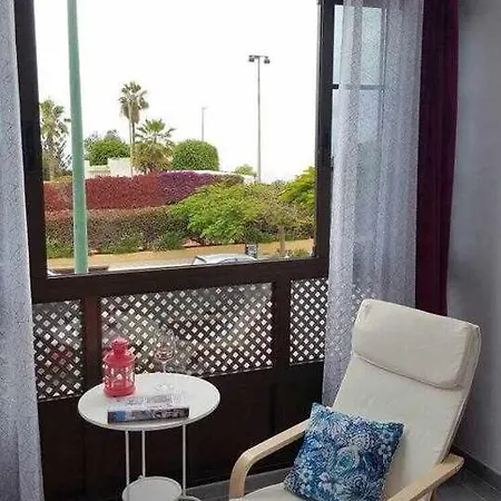 Apartamento Con Terraza Y Piscina C * Puerto de la Cruz (Tenerife)